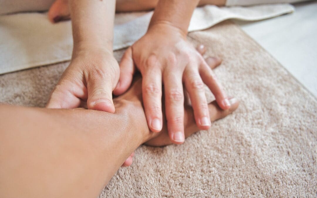 FIT Member Lucy launches new Lymphatic Drainage service